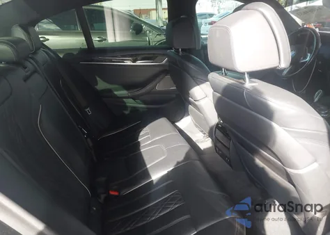 2021 BMW M550I xDrive из США, поврежденный, VIN WBA13BK05MCG59720